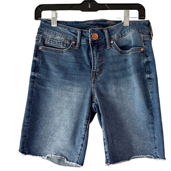 Seven7 Pants - Seven7 Women's Blue‎ Jean Bernuda Shorts - Size 4